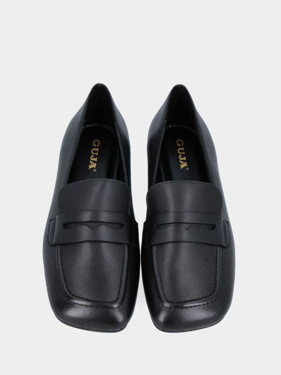 Mocassino in nappa nera con mascherina a bocca di leone e zeppa interna