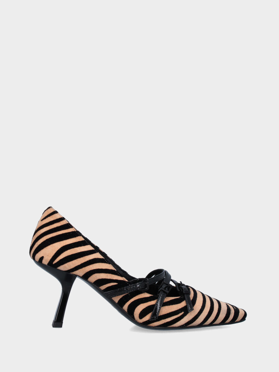 Décolleté in camoscio zebrato con tre cinturini e tacco a calice