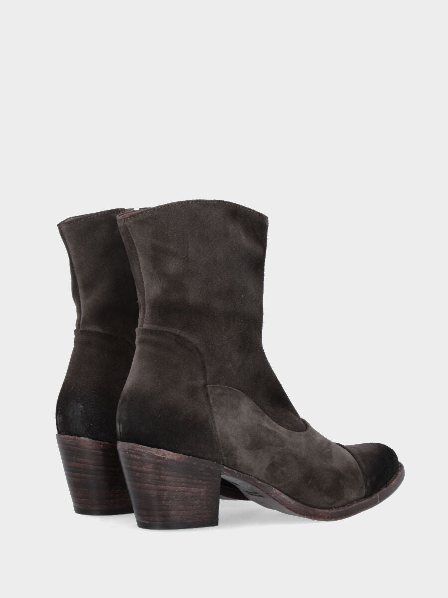 Stivaletto in velour testa di moro con cuciture rivoltate e tacco fasciato cuoio