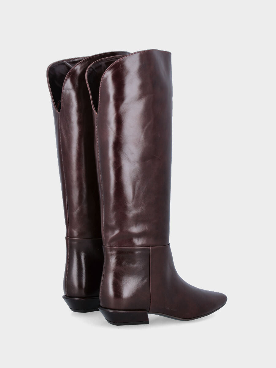 Camperos in vitello testa di moro con punta quadrata e tacco a blocco