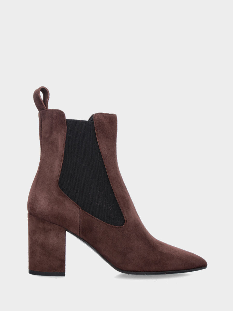 Beatles in camoscio testa di moro con tacco a blocco largo