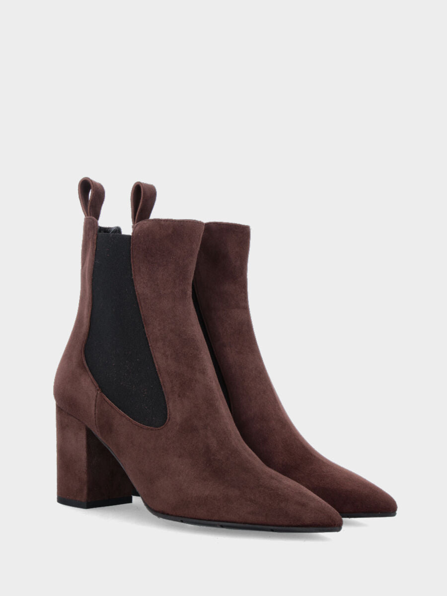 Beatles in camoscio testa di moro con tacco a blocco largo