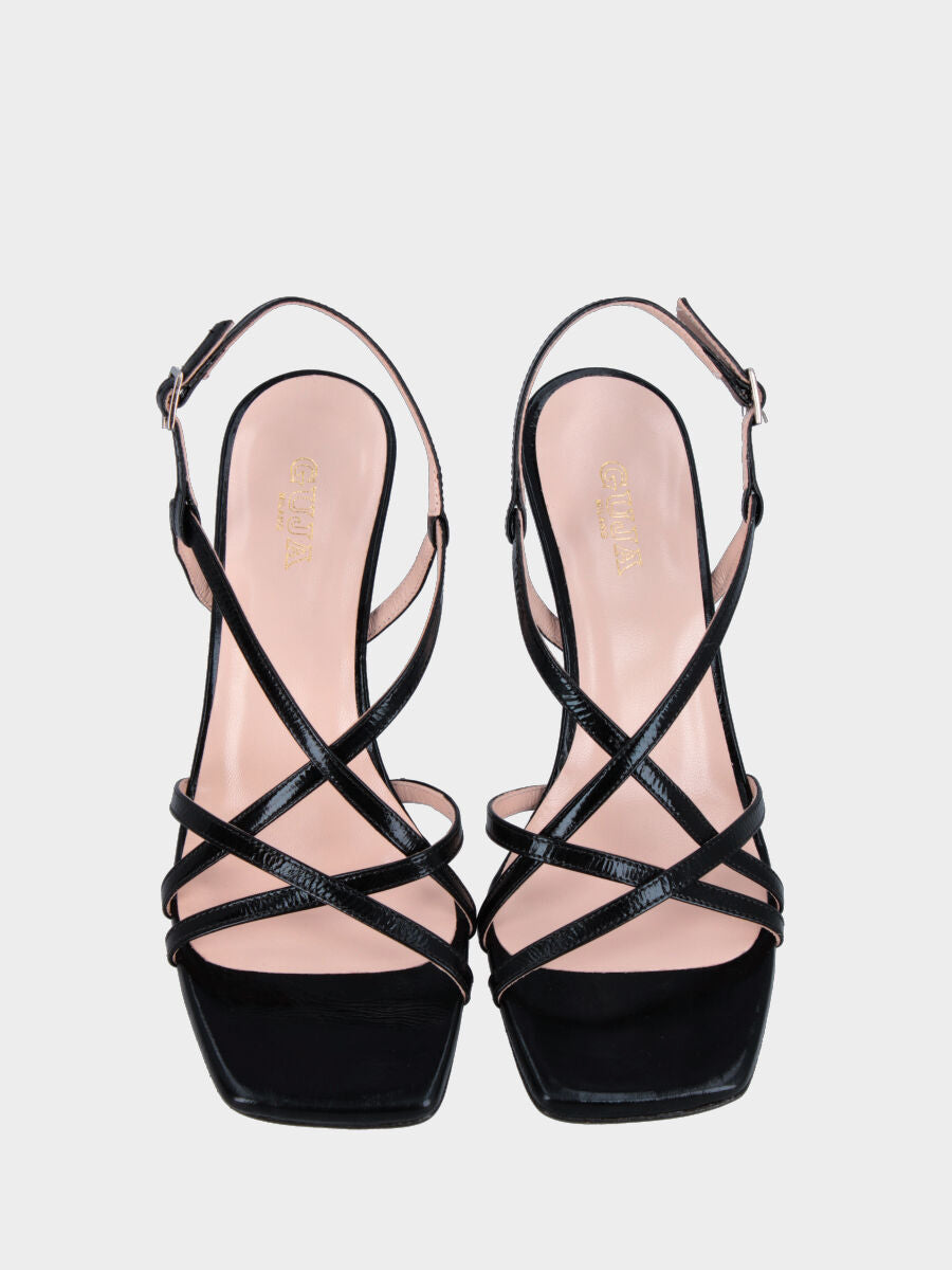 Sandalo in vernice nera con listini incrociati e tacco 80mm a coda