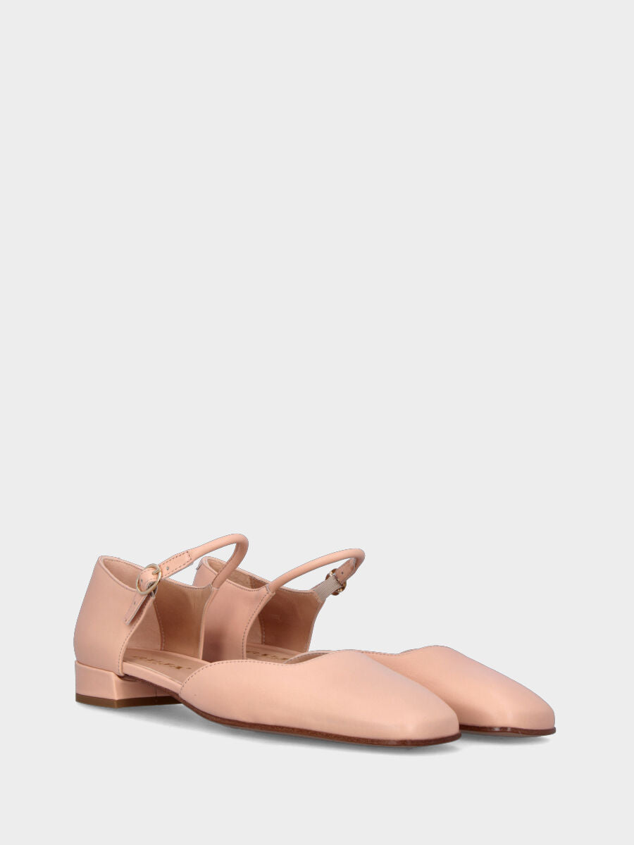 Mary Jane in nappa cipria con cinturino alla caviglia e lati aperti