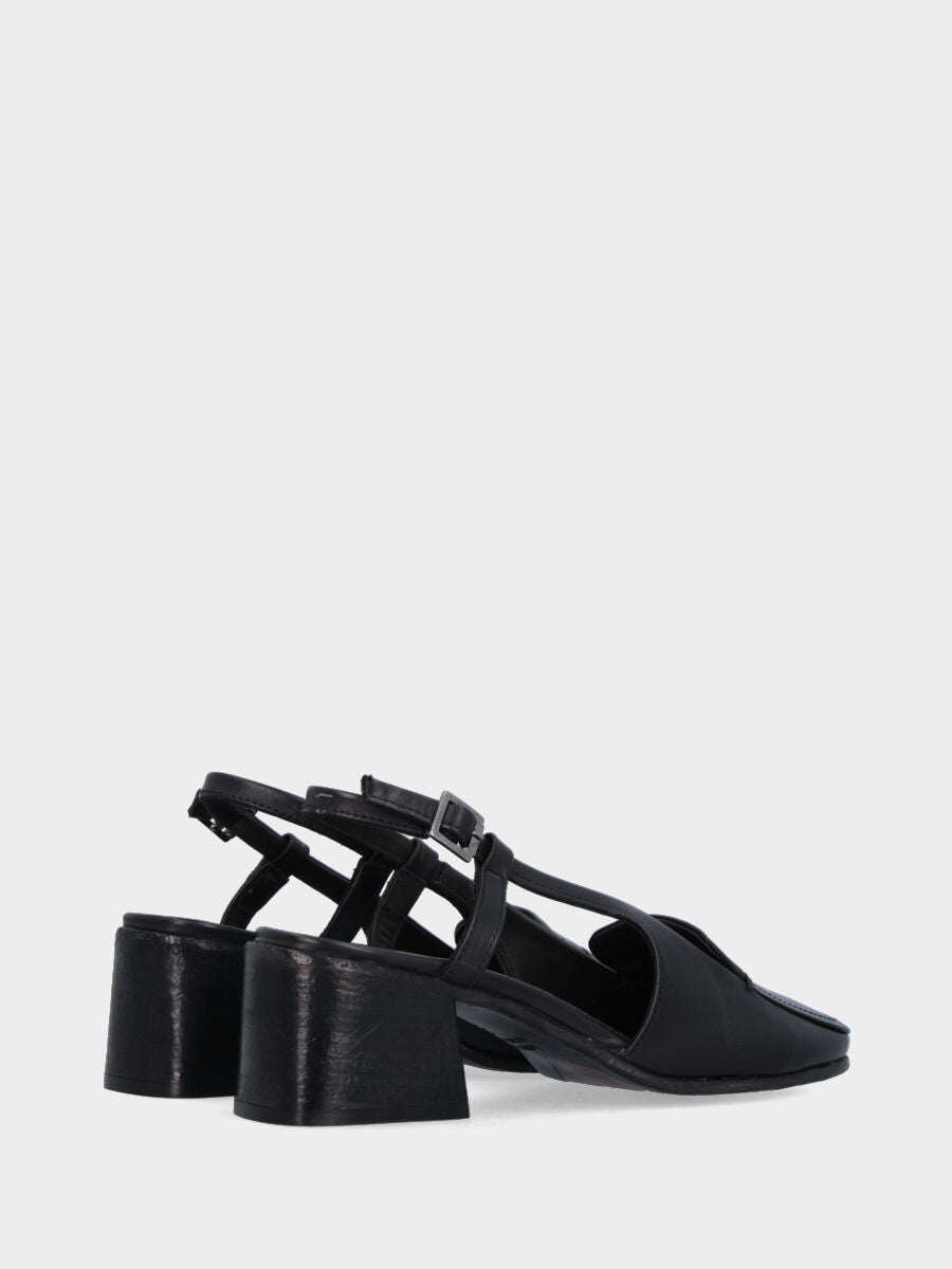 Slingback a mocassino in vitello nero con vaschetta liscia