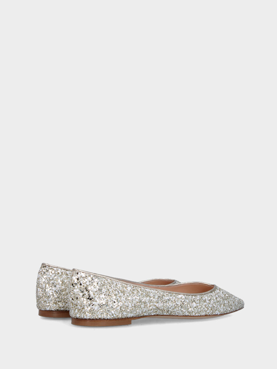 Ballerina con glitter platino con scollo a V e tacco flat