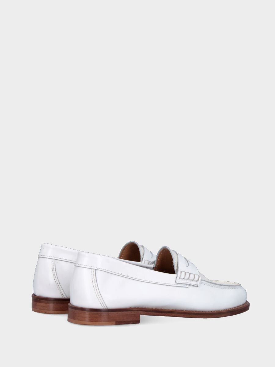 Mocassino college in vitello abrasivato bianco panna