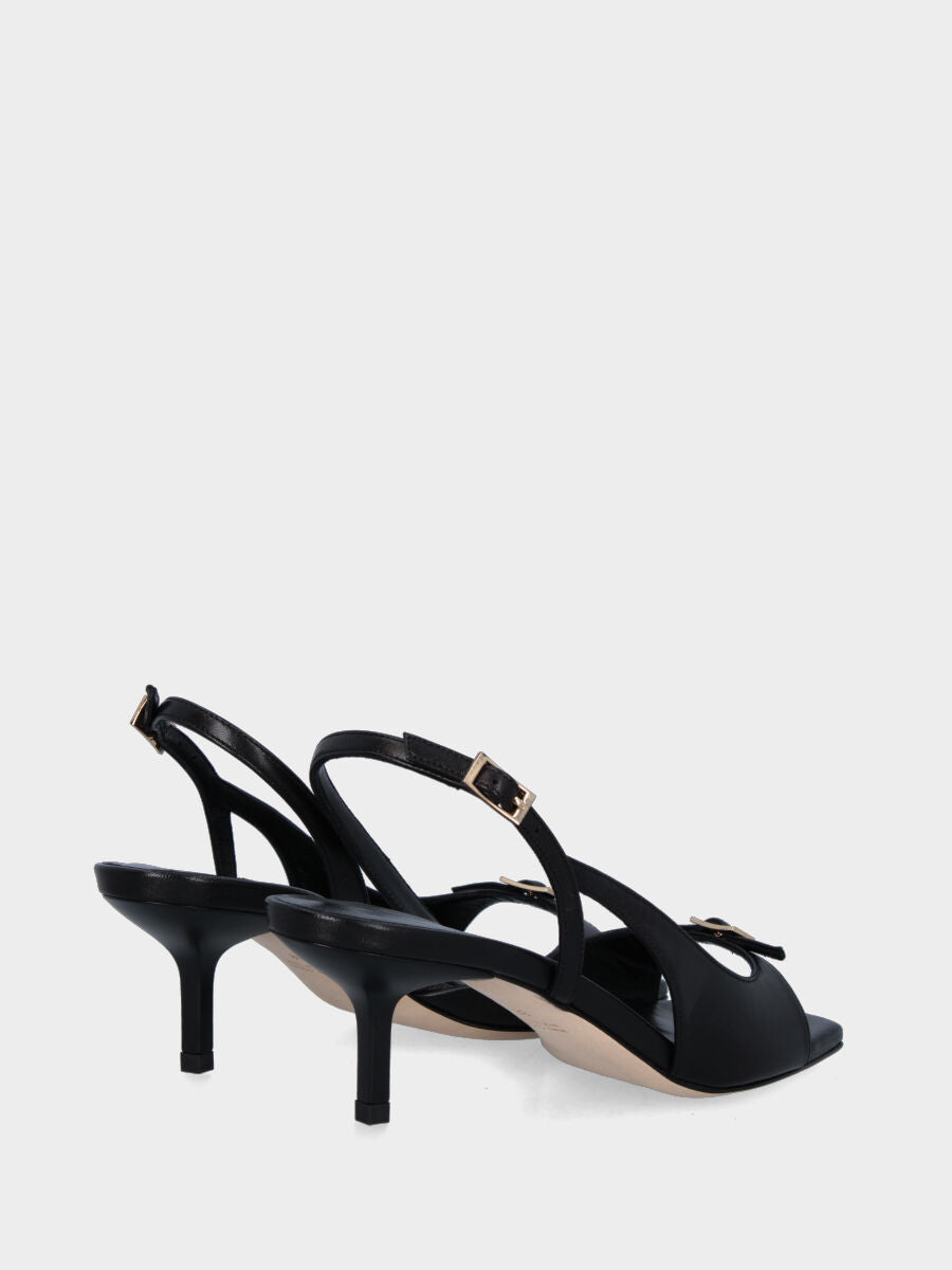 Sandalo in nappa nera con listino incrociato e suola in cuoio