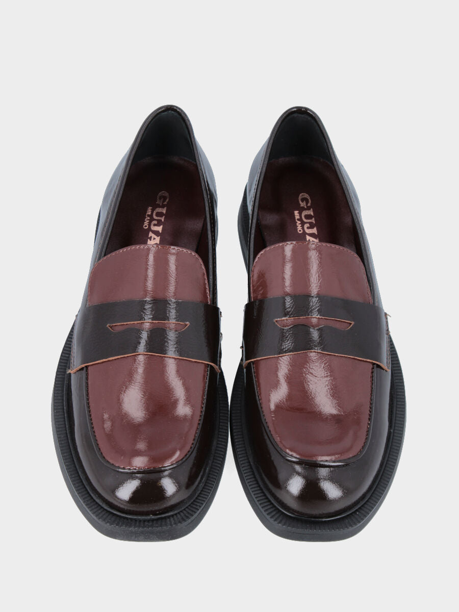 Mocassino in vernice testa di moro con vaschetta ripiegata