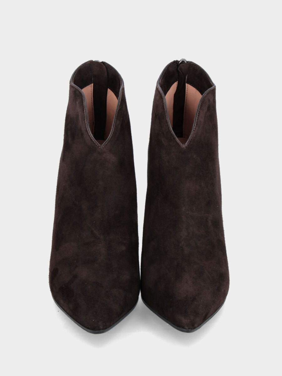 Stivaletto in camoscio testa di moro con cerniera posteriore e tacco a coda