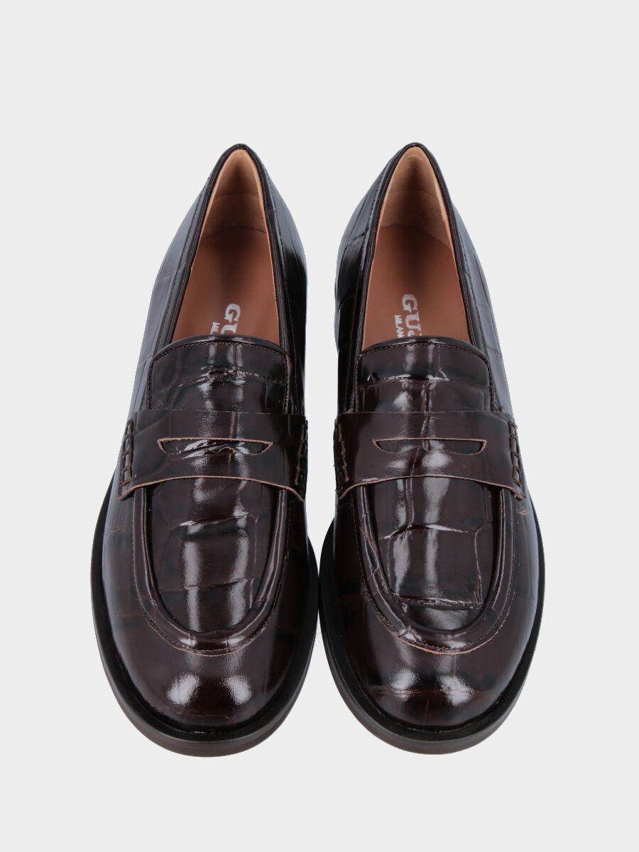 Mocassino in vitello testa di moro stampato coccodrillo con vaschetta cucita