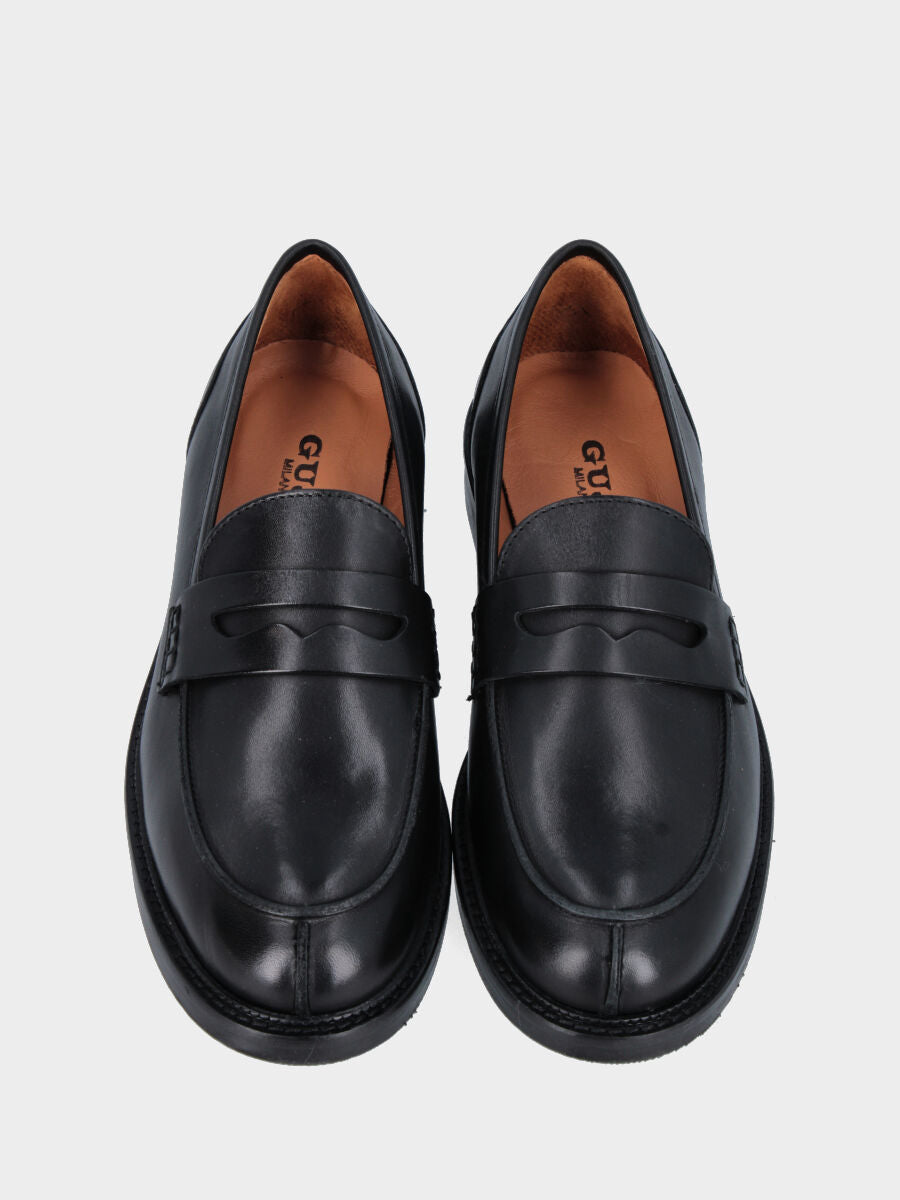 Mocassino college in vitello nero con mascherina a bocca di leone