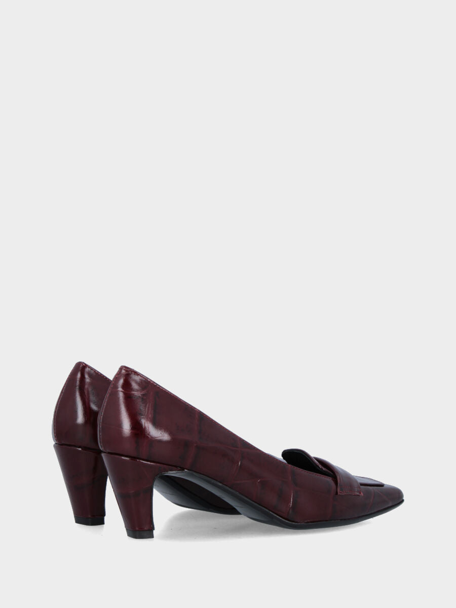 Mocassino in vitello bordeaux stampa coccodrillo con vaschetta cucita