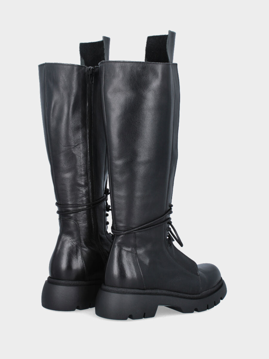 Anfibio in nappa nera con platform e cerniera laterale