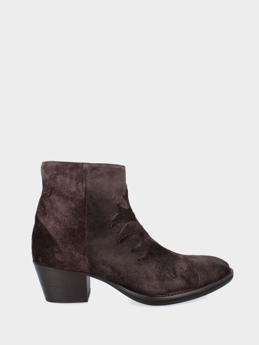 Camperos in velour testa di moro con riporti fiammati e tacco medio