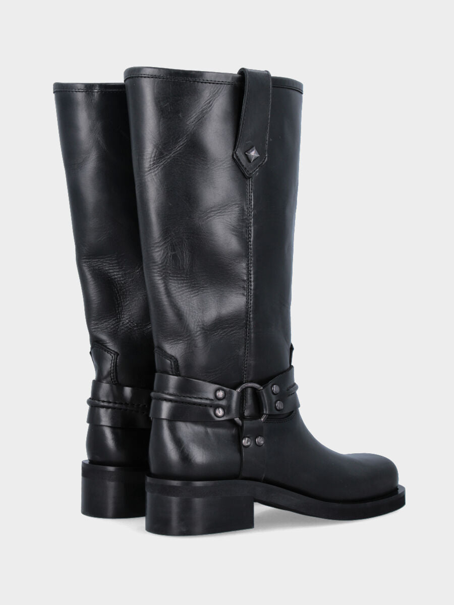 Stivale camperos in vitello nero con cavigliera e punta quadrata