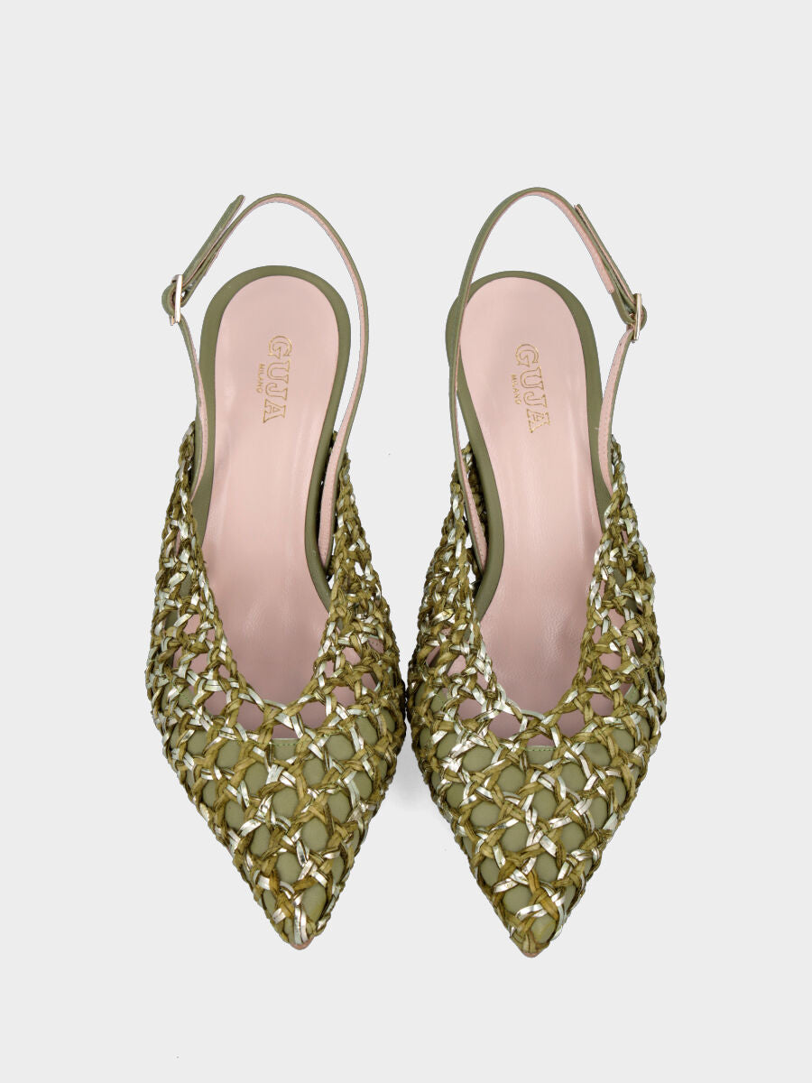 Slingback in rafia verde intrecciata e traforata con tacco a calice