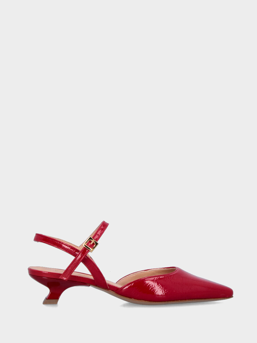 Slingback in naplak rosso con cinturino a pipetta e tacco a calice