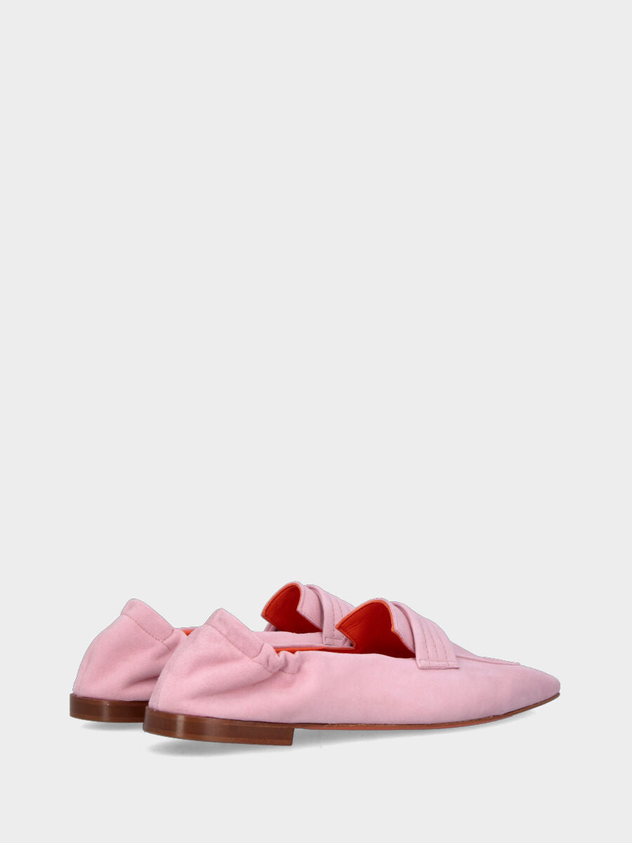 Mocassino in camoscio rosa con mascherina e cuciture a contrasto