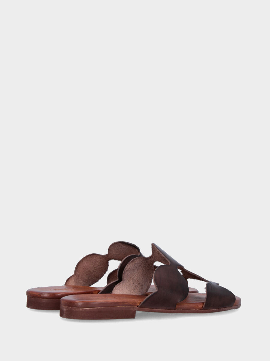 Ciabattine in vitello testa di moro con ovali decorativi