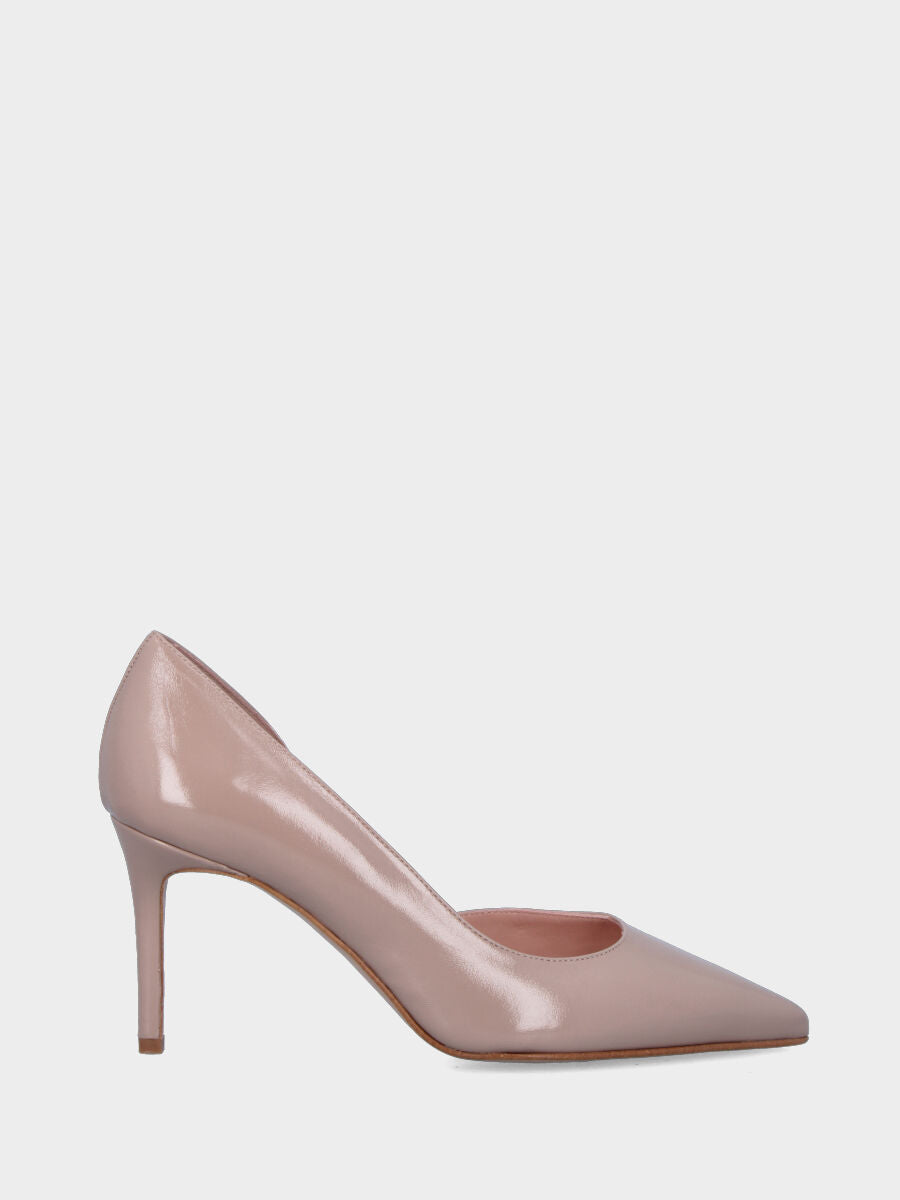 Décolleté in verlux beige con tacco a calice 80 mm e scollo asimmetrico