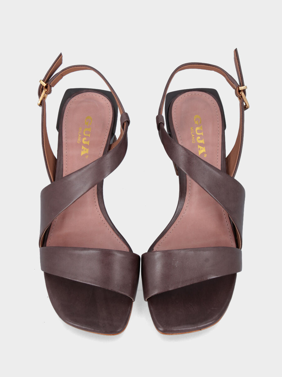 Sandalo in vitello testa di moro con fasce asimmetriche