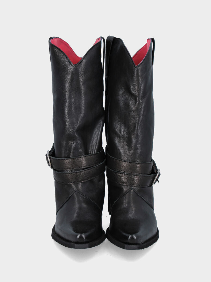 Camperos in bufalo nero con risvolto e punta sfilata